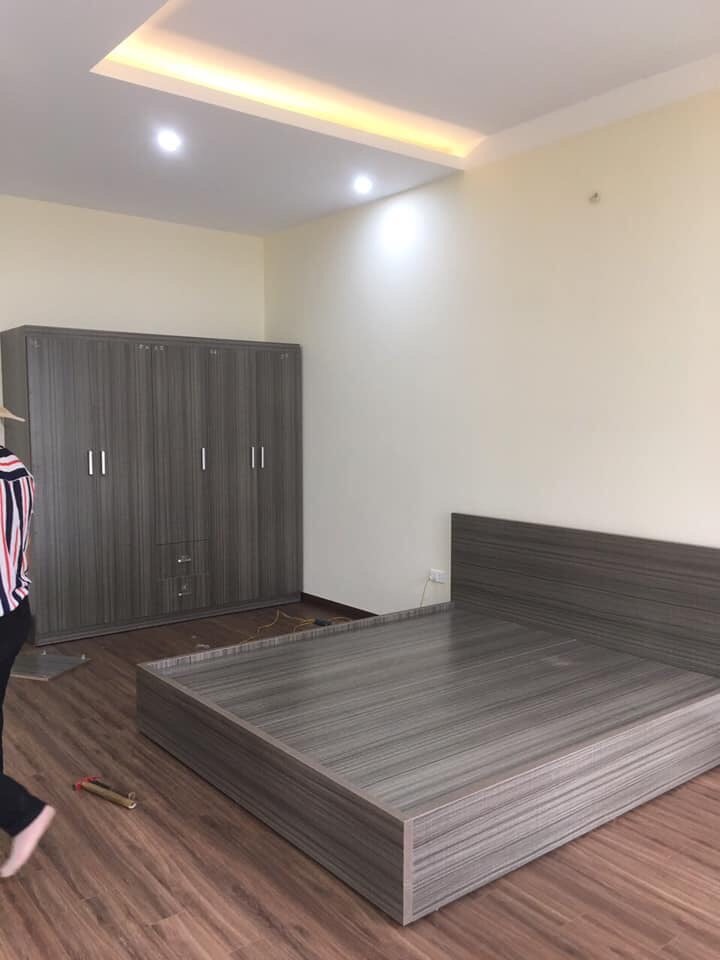 Giường Gỗ Mộc Bài, Giường Gỗ Xa Mát